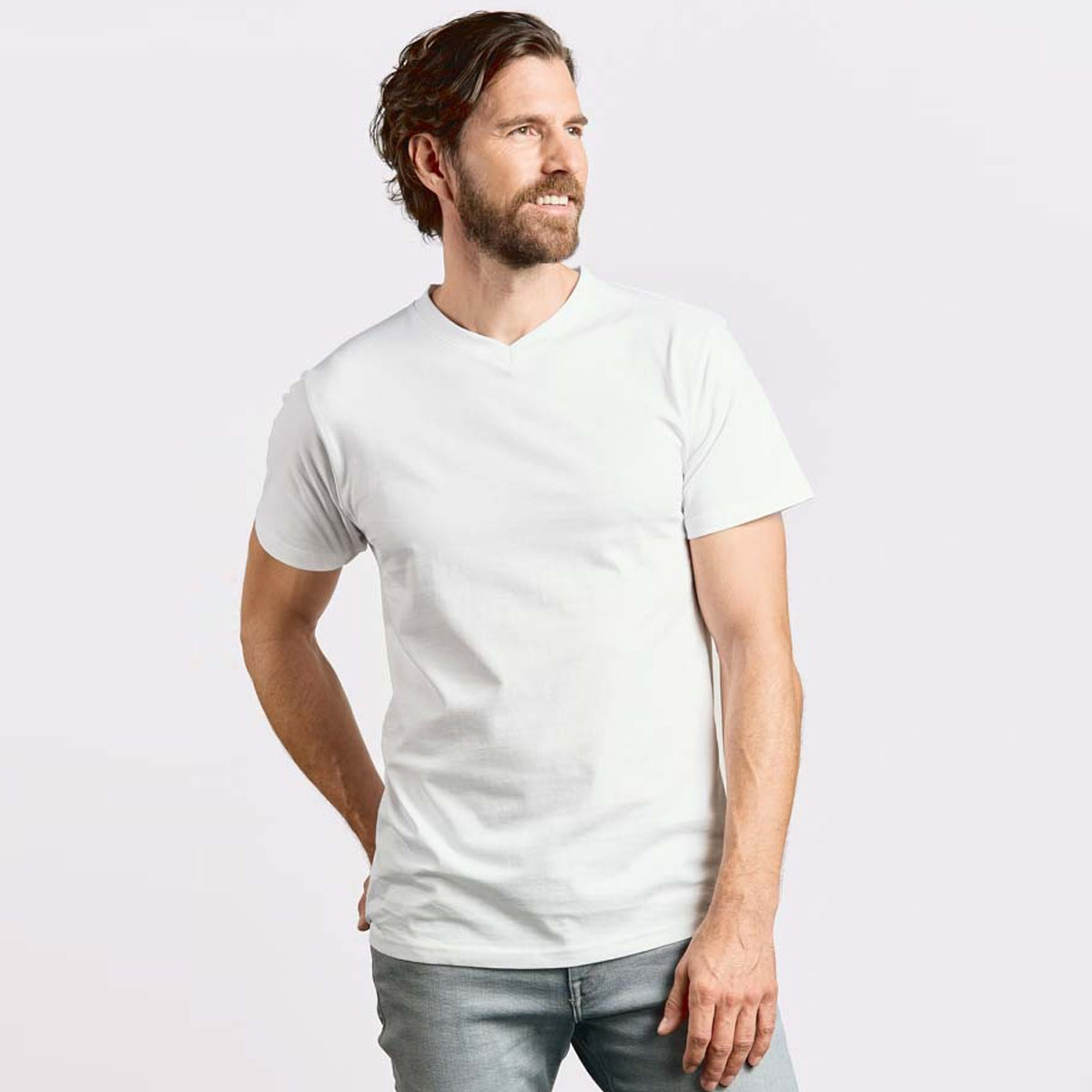 Premium V-Neck T - 3025