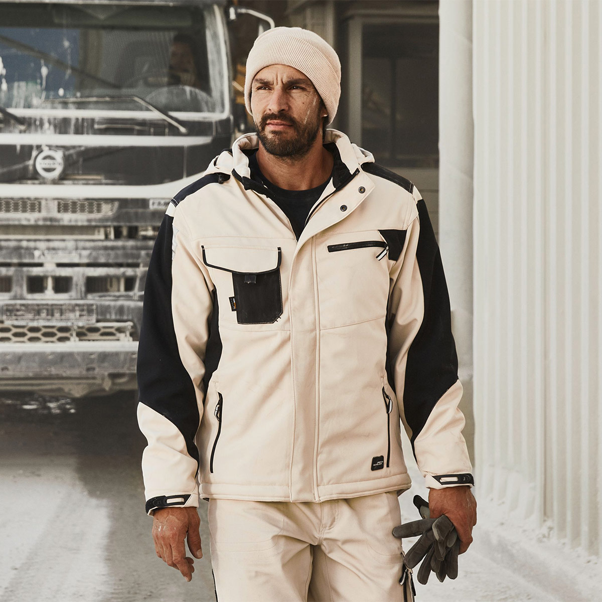 Craftsmen Softshell Jacket - JN824