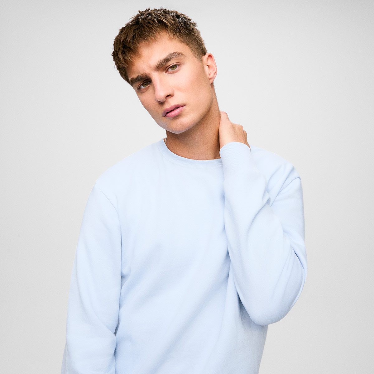 Tour Crew Neck Sweat - BLK3900